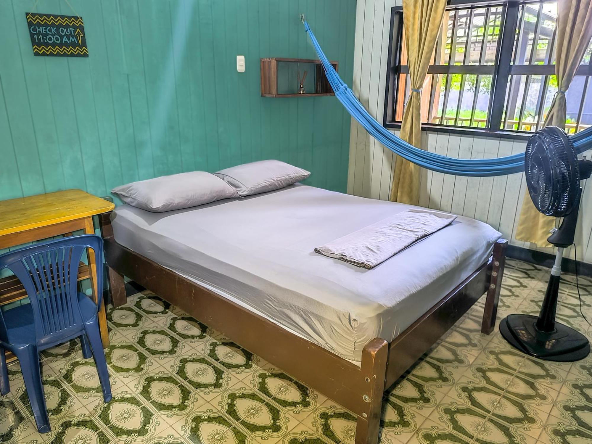 Hostel Casa De Las Palmas Tours 莱蒂西亚 外观 照片